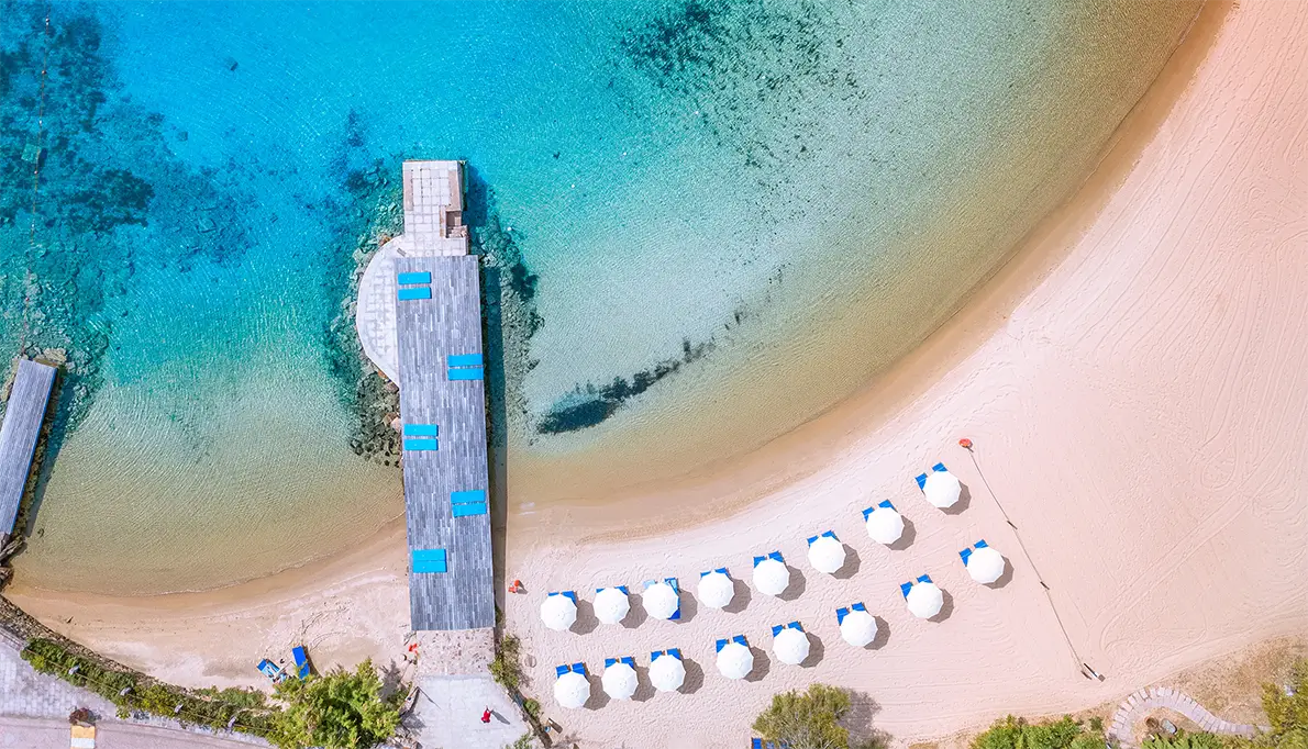 Hotel Capo d'Orso, spiaggia di Calal Capra